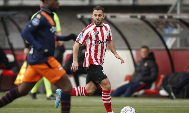 够加强中前 够加强中前