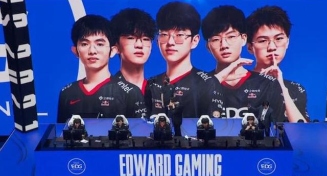 攻成功抢下 攻成功抢下