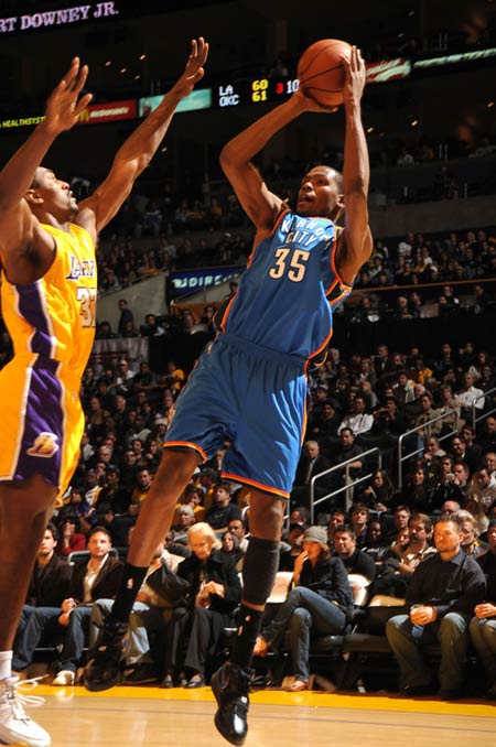 赛季湖人征 赛季湖人征