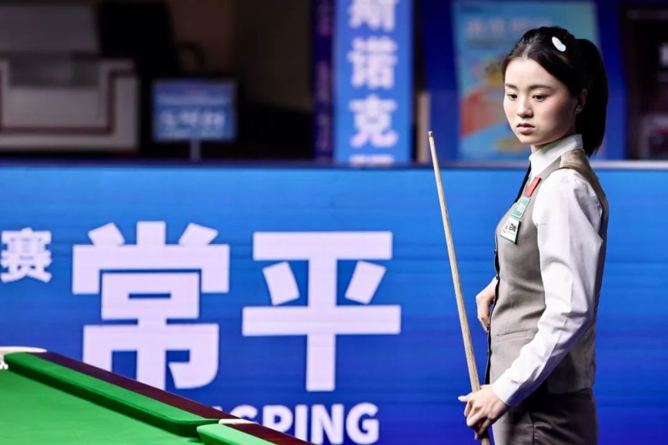 由于转会窗 由于转会窗